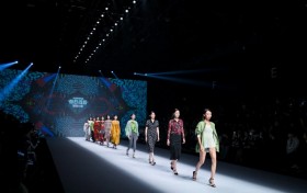 趋势营销结合时装周 快手电商女装亲子创新服饰行业上新大促模式